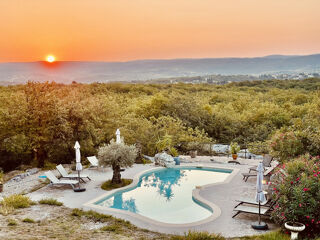  Propri�t�/ch�teau � vendre 15 + pi�ces 447 m�