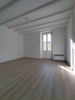 Appartement à louer 2 pièces 40 m²