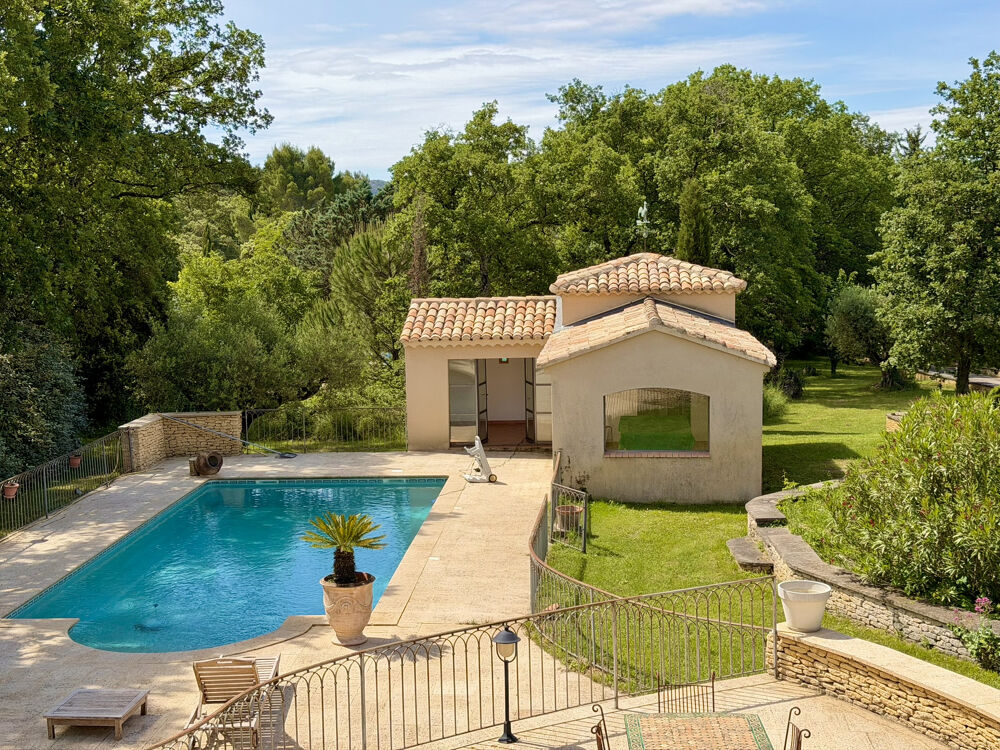 � vendre  Propri�t�/ch�teau Vers-Pont-du-Gard (30210)