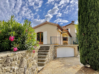  Maison � vendre 7 pi�ces 220 m�