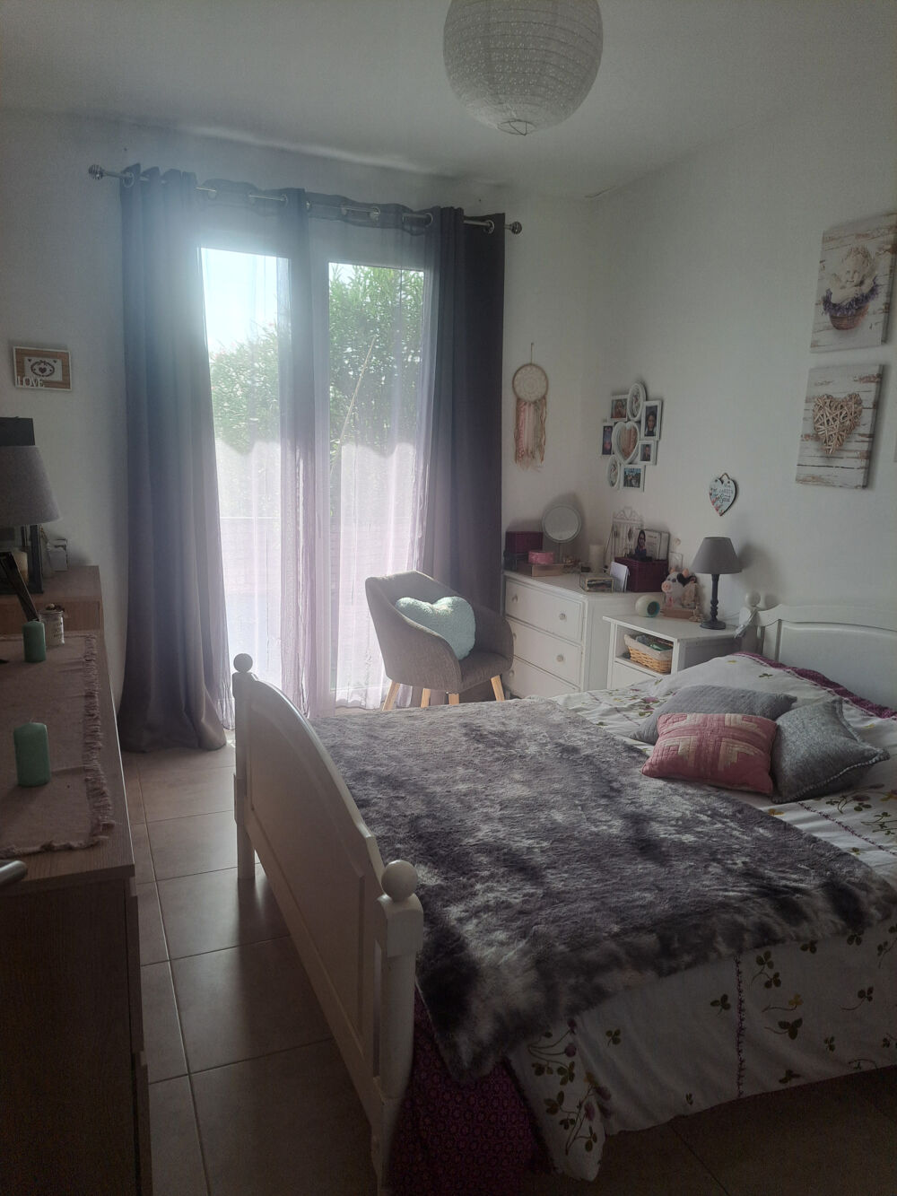 Location Appartement Appartement Type 4  de 86 m2 dans petit immeuble Remoulins