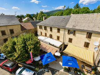  Immeuble à vendre 15 + pièces 400 m²