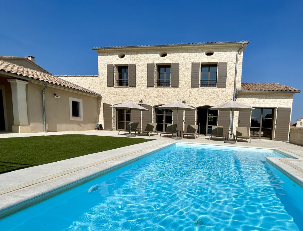 Maison 6 pièces 161 m² · à Uzes · 161 m² · 878 000 €