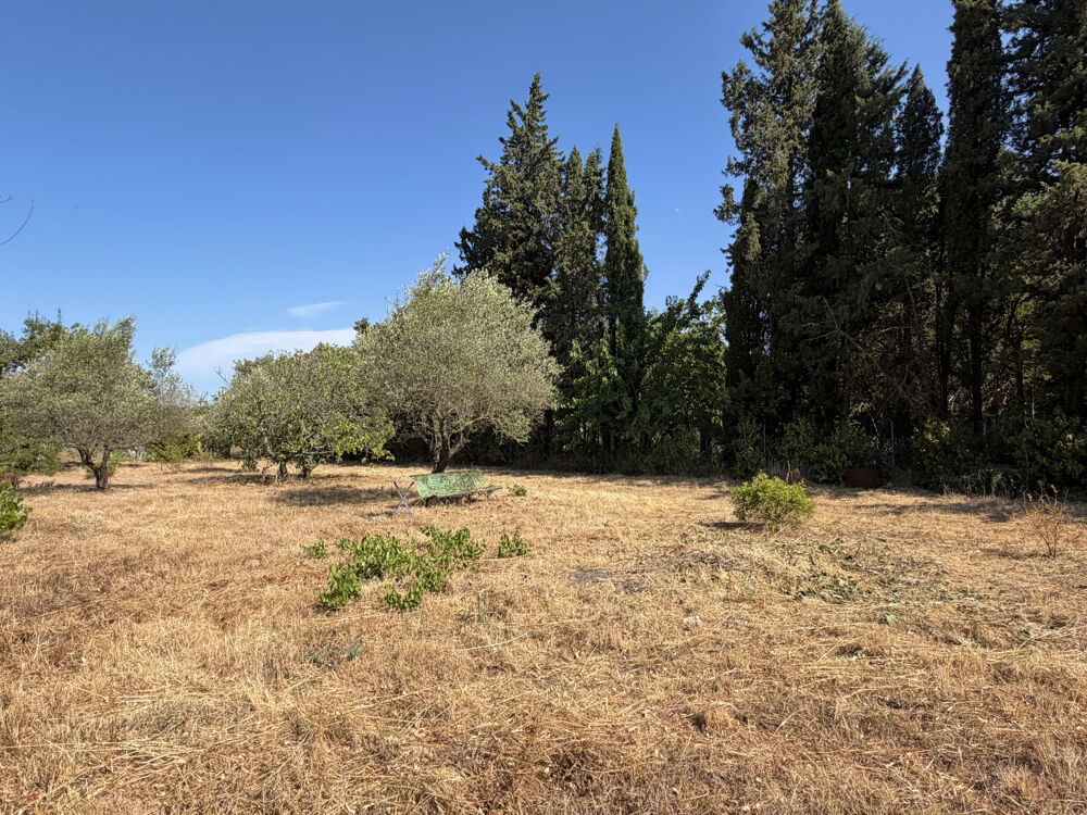Vente Terrain Terrain constructible de 1 265 m2 à Vézénobres, proche commodités Vezenobres