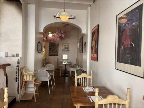   RESTAURANT AU COEUR DE NIMES PROCHE VICTOR HUGO 