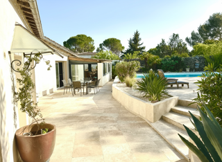  Maison � vendre 4 pi�ces 198 m�