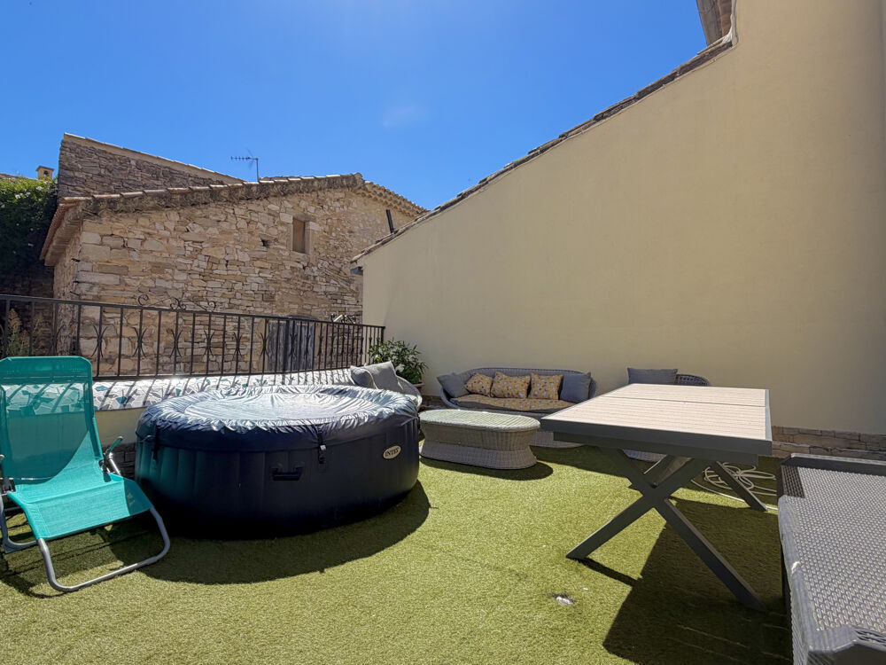 Vente Maison Maison de village rénovée avec appartement indépendant, terrasse et hangar   Saint-Jean-de-Ceyrargues St jean de ceyrargues