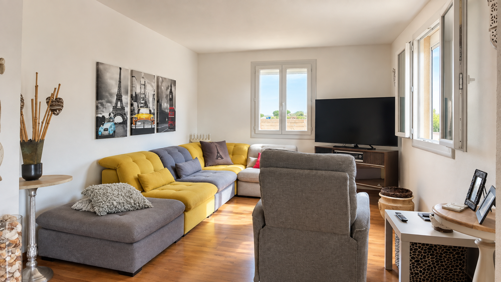 Maison au calme à 10 minutes de Nîmes sur belle parcelle de 1 200m2