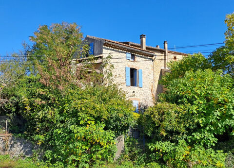   Maison en pierre avec jardin Maison - 5 pi�ce(s) - 122 m�