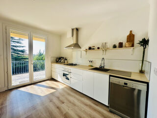  Maison  vendre 9 pices 195 m