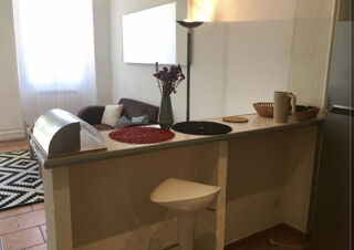  Appartement à louer 3 pièces 55 m²
