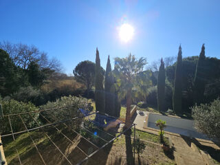  Maison � vendre 6 pi�ces 131 m� Uzes