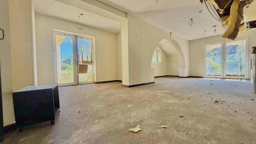Vente Immeuble Immeuble à rénover à fort potentiel Pouzilhac