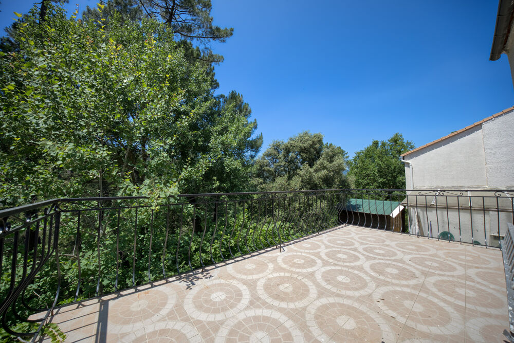Vente Maison Maison Individuelle T4 avec terrasse, terrain et garage Chamborigaud