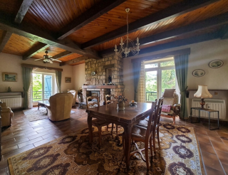  Maison à vendre 14 pièces 291 m²