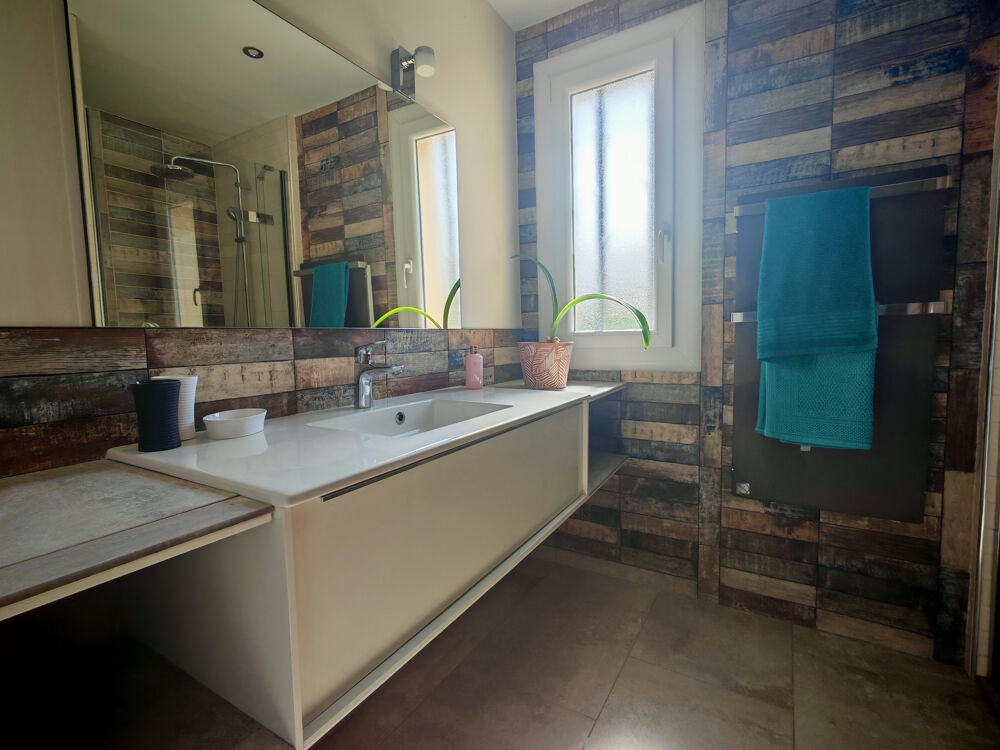 à vendre  Maison Vers-Pont-du-Gard (30210)
