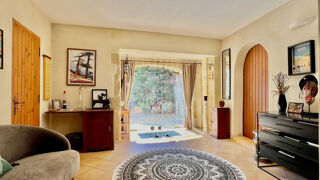  Maison  vendre 10 pices 300 m