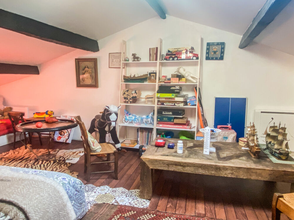  vendre  Maison Uzs (30700)