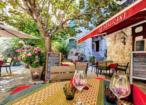 Restaurant de caract&egrave;re avec murs et fonds   Emplacement unique au cœur d'un village m&eacute;di&eacute;val d'exception 346000 30360 Vezenobres