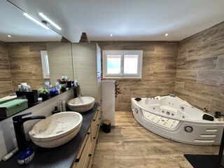  Maison � vendre 5 pi�ces 160 m�