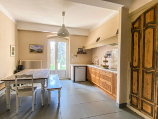  Maison � vendre 7 pi�ces 210 m�