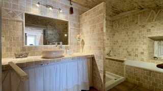  Maison � vendre 8 pi�ces 220 m�