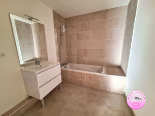  Appartement � vendre 3 pi�ces 74 m�