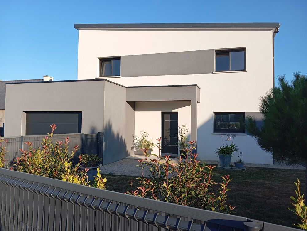 A VENDRE - SOQUET IMMOBILIER - MAISON FAMILIALE CONTEMPORAINE - BOBITAL