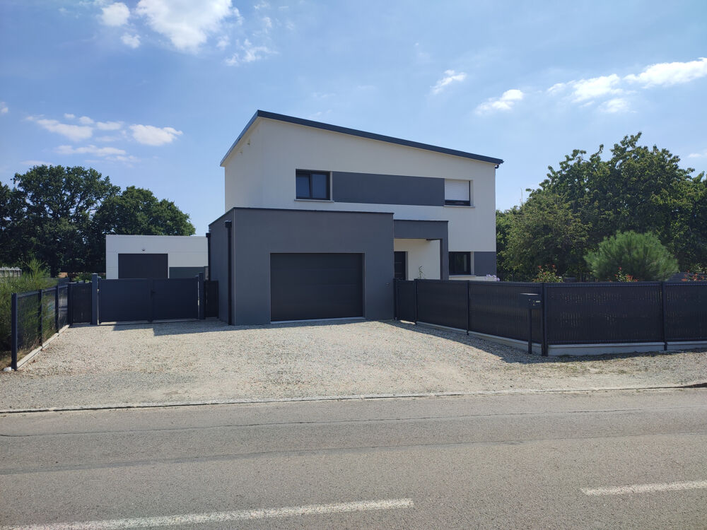 Vente Maison A VENDRE - SOQUET IMMOBILIER - MAISON FAMILIALE CONTEMPORAINE - BOBITAL Bobital