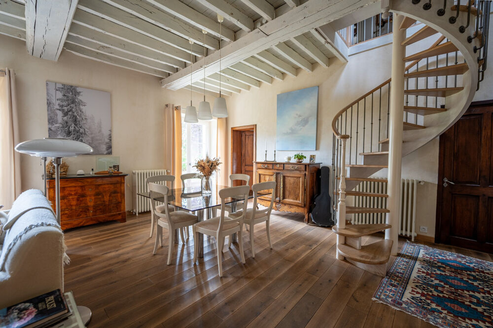 À vendre Soquet immobilier - Maison familiale - Longère rénovée et sa dépendance - RENNES/ SAINT-GREGOIRE