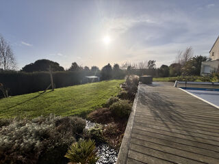  Maison � vendre 7 pi�ces 180 m�