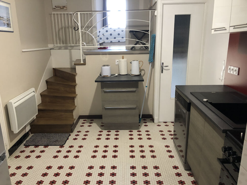 A VENDRE - SOQUET IMMOBILIER - ENSEMBLE DE 2 MAISONS MITOYENNES GITE+ LOCAL COMMERCIAL - PLANCOET CENTRE