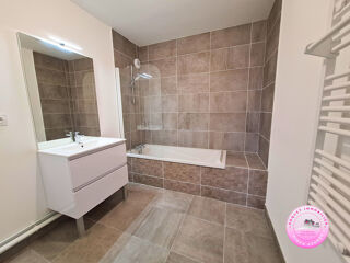  Appartement � vendre 3 pi�ces 74 m�