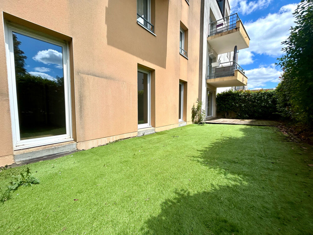A VENDRE SOQUET IMMOBILIER - APPARTEMENT T4 - 3 CHAMBRES - JARDIN PRIVATIF & GARAGE - BRUZ