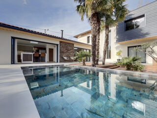  Maison � vendre 6 pi�ces 245 m�