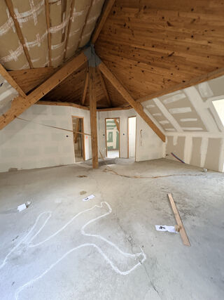  Immeuble � vendre 15 + pi�ces 550 m�