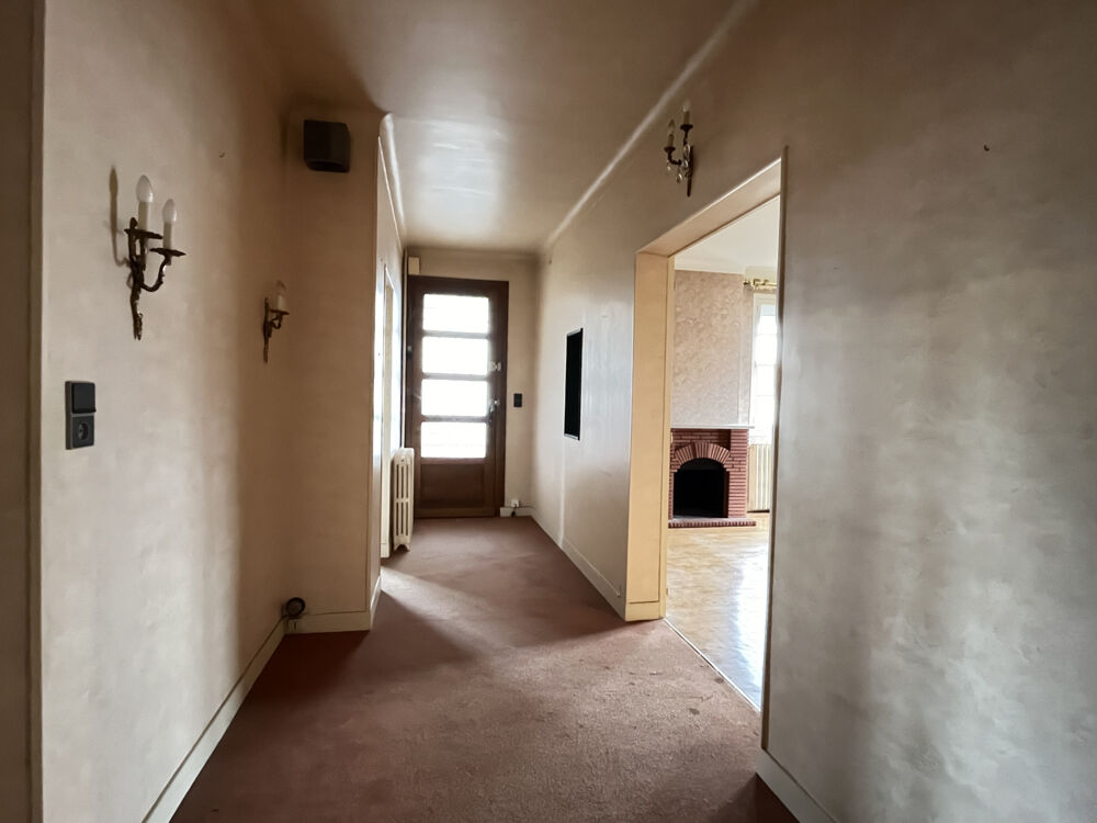 Maison Tarbes 153.13 m2 6 pièces