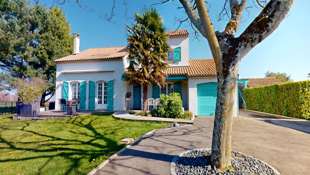 MAISON 142m2 6 PIECES AU STYLE MEDITERRANNEN A 5 MINUTES DE GER ET 20 MINUTES DE TARBES