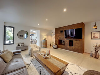  Maison � vendre 6 pi�ces 245 m�