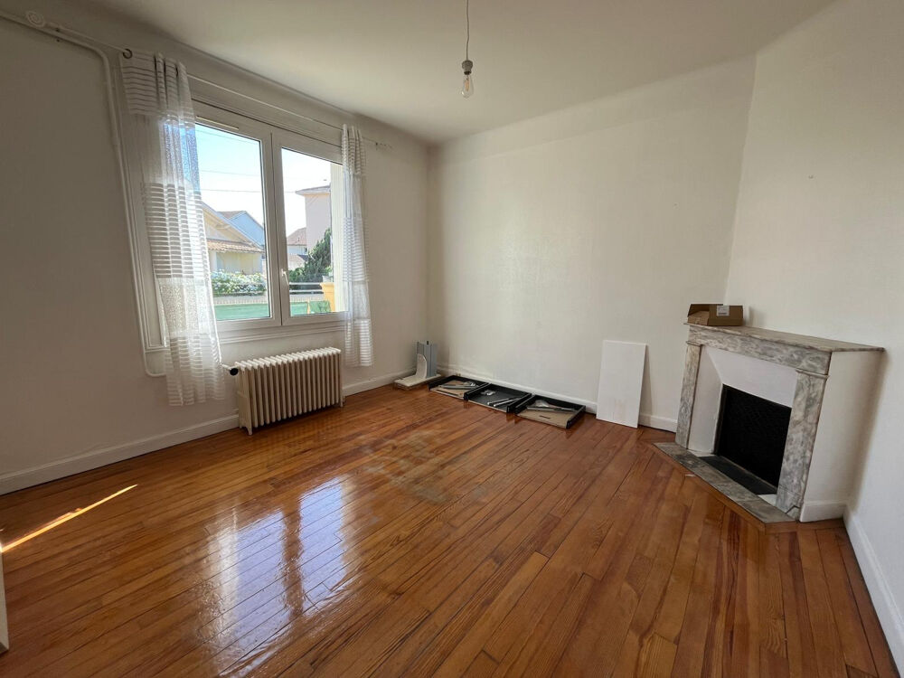 Location Appartement Appartement 3 pièce(s) 79.56 m2 Tarbes