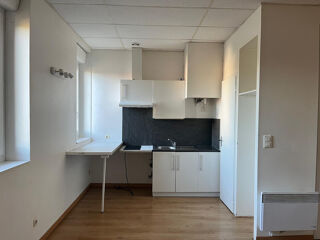  Appartement à louer 2 pièces 31 m²