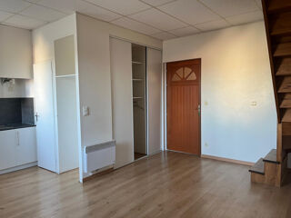  Appartement à louer 2 pièces 31 m²