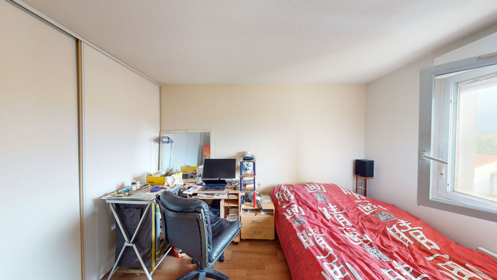 APPARTEMENT T3 VENDU LOUE AVEC BALCON ET PARKING