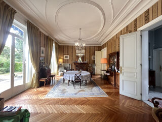  Maison � vendre 9 pi�ces 380 m�