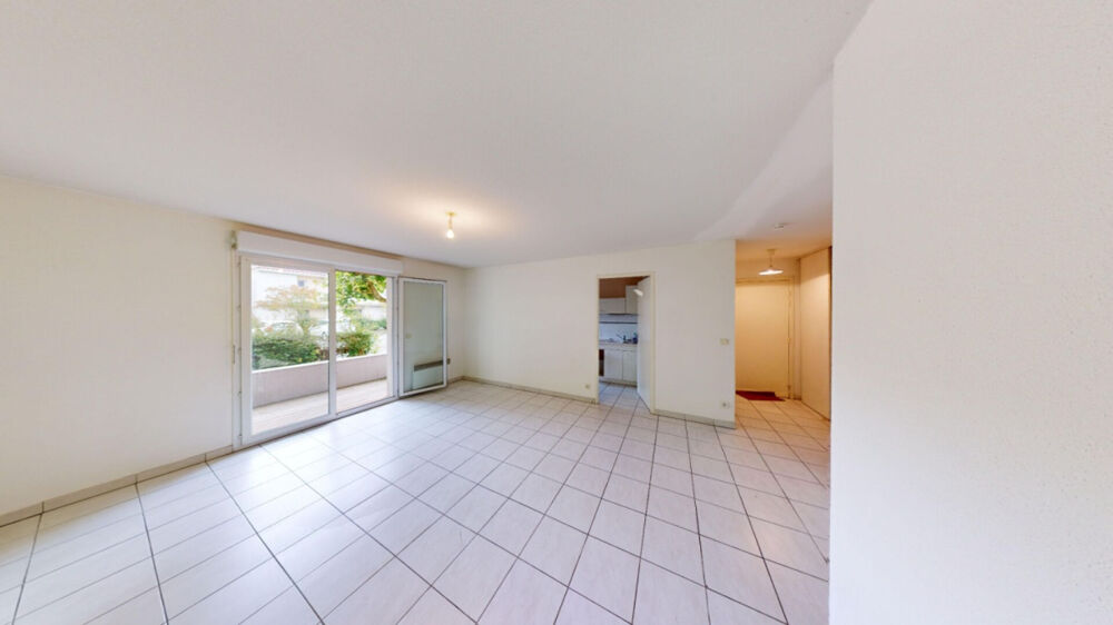 Location Appartement Appartement de 3 pièces (64 m2) en location à TARBES Tarbes
