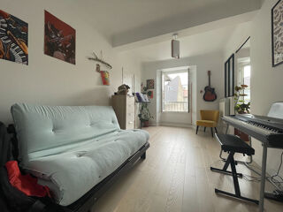  Appartement à louer 4 pièces 92 m²
