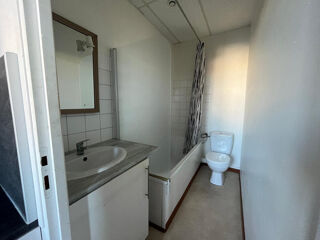  Appartement à louer 2 pièces 31 m²