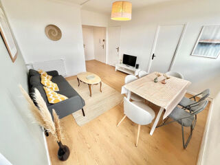  Appartement à louer 4 pièces 66 m²