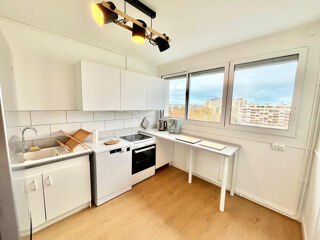  Appartement à louer 4 pièces 66 m²
