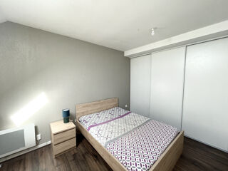  Appartement à louer 2 pièces 43 m²